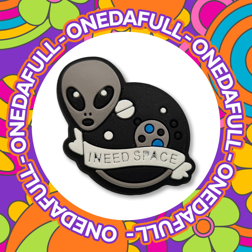 Funny Alien PVC Croc Charm: 'I Need Space' Badge
