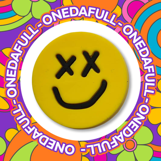 Smiling Face Croc Charm: Funny PVC Clog Decoration