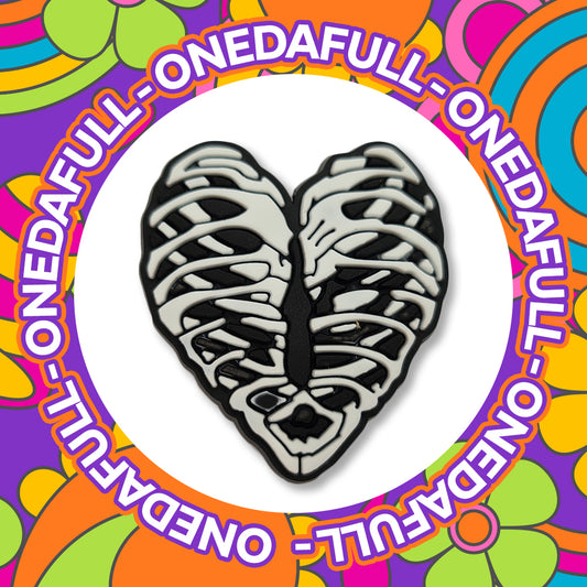 Super Cute Skeleton Rib Cage Heart Spooky Charm To Fit Crocs/Clogs - Horror