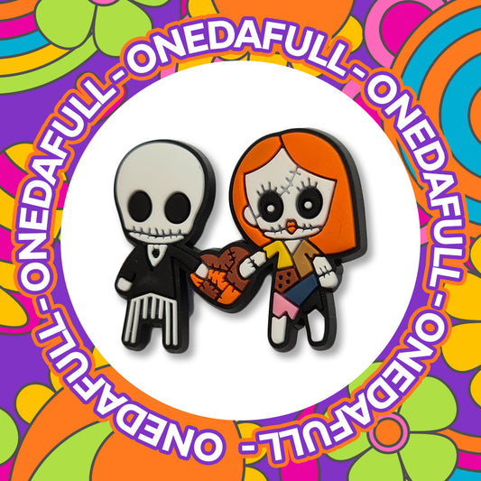 Super Cute Zombie Couple With Heart Love Charm To Fit Crocs/Clogs - SPOOKY